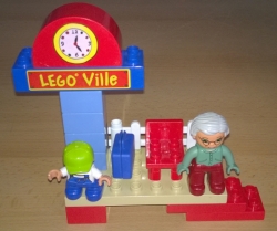LEGO DUPLO 5608 MALÉ OSOBNÍ NÁDRAŽÍ STANICE