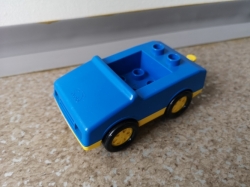 LEGO DUPLO OSOBNÍ AUTO MODRÉ