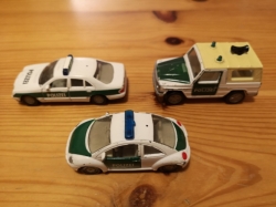 SIKU MERCEDES VW BEETLE POLICIE MIX
