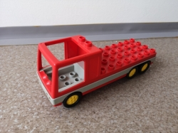 LEGO DUPLO AUTO NÁKLADNÍ ČERVENÉ