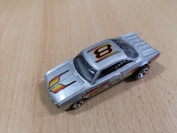 HOT WHEELS VAIRY 8 TM GM 2002