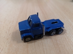 MAJORETTE TRUCK  SEMITRACTOR