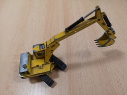 NZG MODELLE MF 450 S MASSEY FERGUSSON EXCAVATOR BAGR