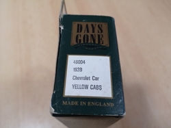 LLEDO DAYS GONE CHEVROLET CAR YELLOW CABS No 48004 1939 ENGLAND