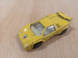 MATCHBOX LAMBORGHINI COUNTACH LP500S MB67 1988 MACAU 