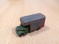 MATCHBOX BEDFORD REMOVALS VAN No 17 1955 ENGLAND