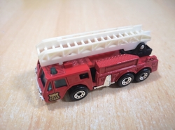 MATCHBOX MB18 FIRE ENGINE 1988 MACAU