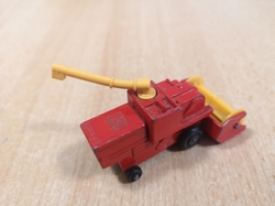 MATCHBOX COMBINE HARVESTER No 51 1977 ENGLAND