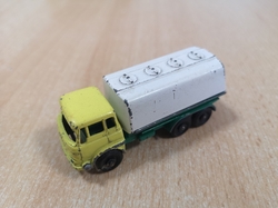 MATCHBOX BEDFORD BP PETROL TANKER No 25 1964 ENGLAND