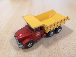 MATCHBOX SUPER KINGS SCAMMEL CONTRACTOR TIPPER TRUCK 1973 ENGLAND