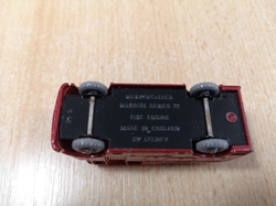 MATCHBOX LESNEY MERRYWEATHER FIRE ENGINE MARQUIS SERIES III No 9 ENGLAND