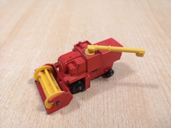 MATCHBOX COMBINE HARVESTER No 51 1977 ENGLAND