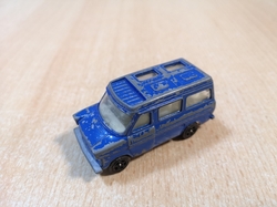 CORGI JUNIORS WHIZZWHEELS FORD TRANSIT CARAVAN