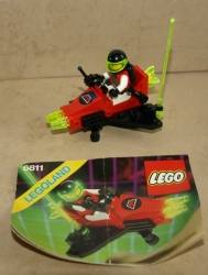 LEGO 6811 LEGOLAND SPACE M-TRON PULSAR CHARGER